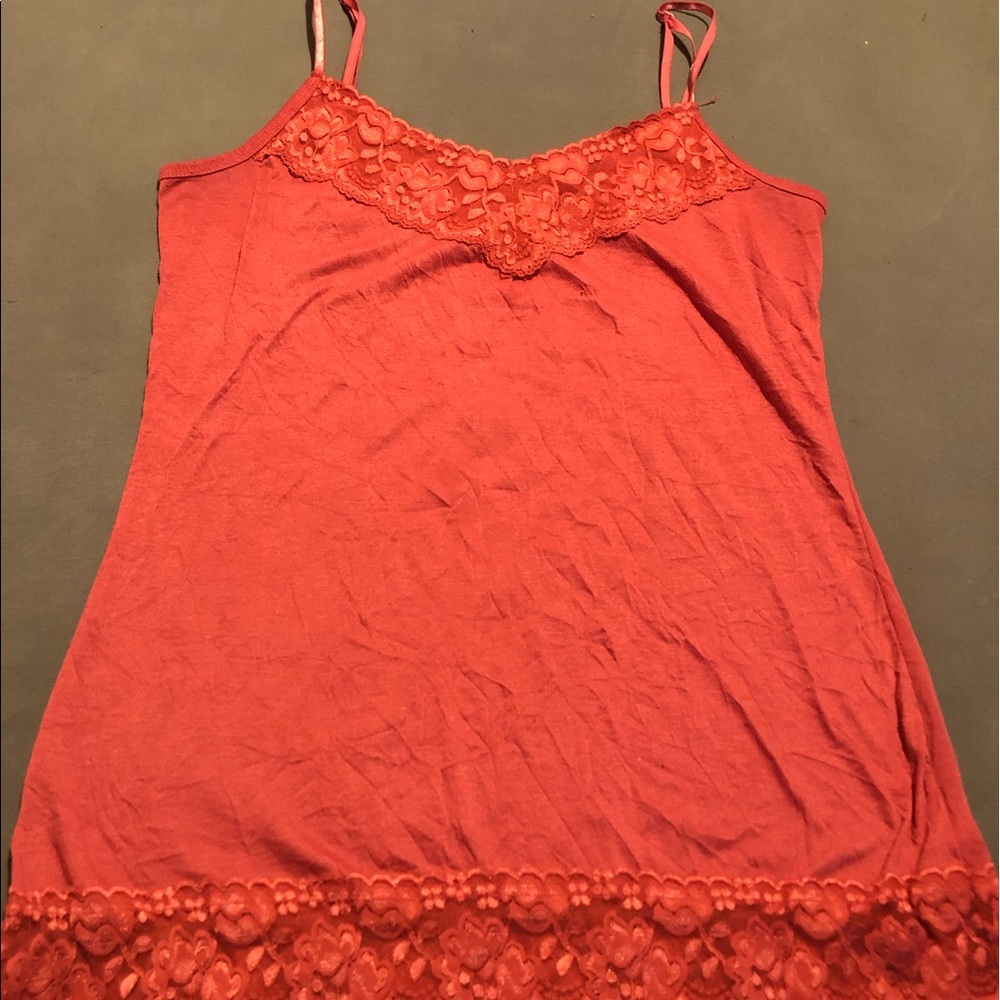 5/$25 Maurice’s Pink Lace Trim Crinkle Tank